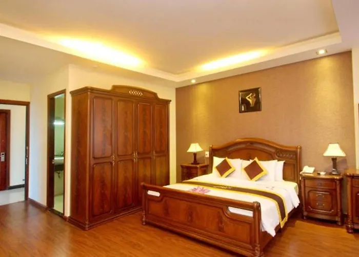 Luxury King Suite